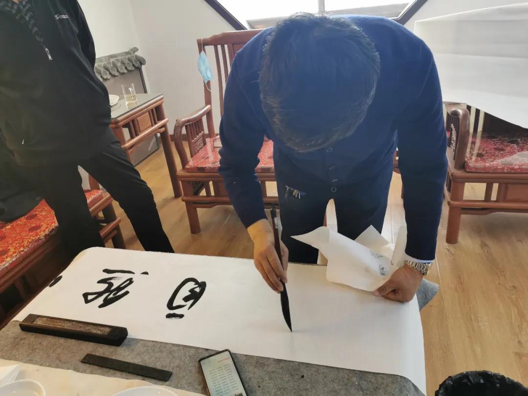 品悟汉字文化 挥毫书法真谛——大城县书法家协会走进JDB电子平台温馨授课